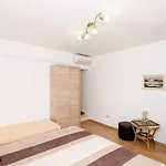 Barbara - Comfort With Terrace And Sea View Br 1 مْليني