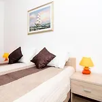 Barbara - Comfort With Terrace And Sea View Br 1 مْليني