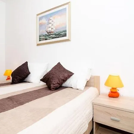 Barbara - Comfort With Terrace And Sea View Br 1 Mlini