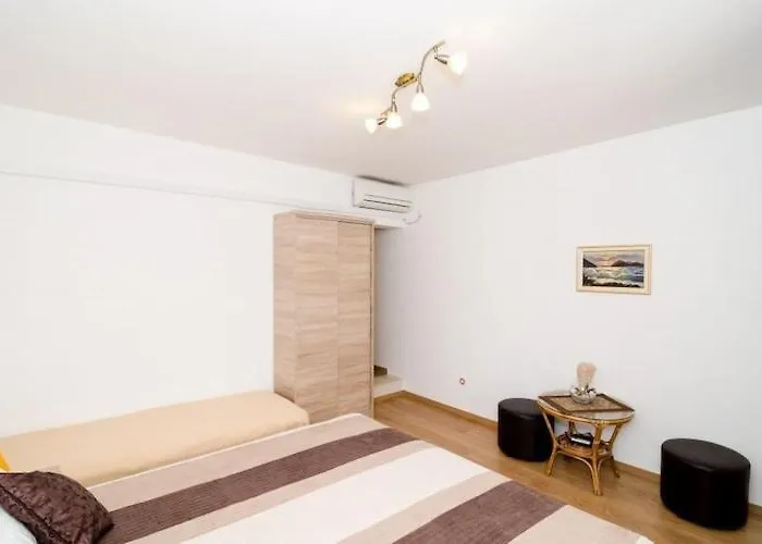 Barbara - Comfort With Terrace And Sea View Br 1 믈리니