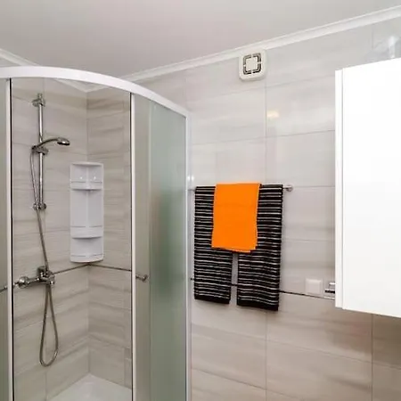 Barbara - Comfort With Terrace And Sea View Br 1 *